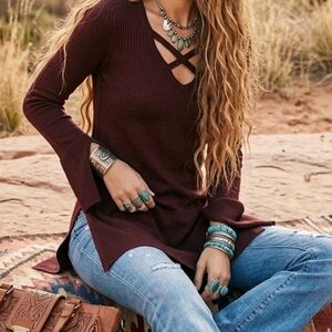 Free People Women's Burgundy V-Neck Top